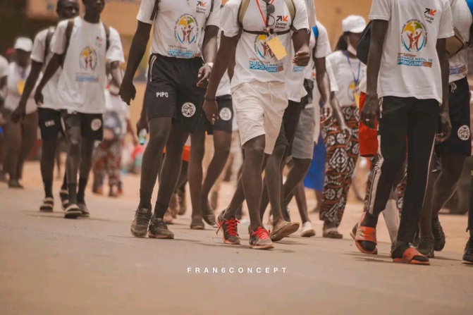 Popenguine 2022 : En images, les marcheurs dans tous leurs états ! Admirez la star de la journée Popenguine 2022 : En images, les marcheurs dans tous leurs états ! Admirez la star de la journée