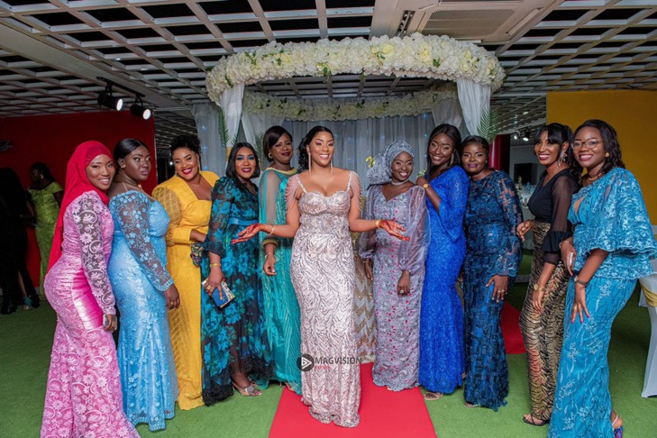 Photos / Carnet blanc : Alias Tah, la nouvelle charmante et belle femme de Tahirou Sarr Photos / Carnet blanc : Alias Tah, la nouvelle charmante et belle femme de Tahirou Sarr