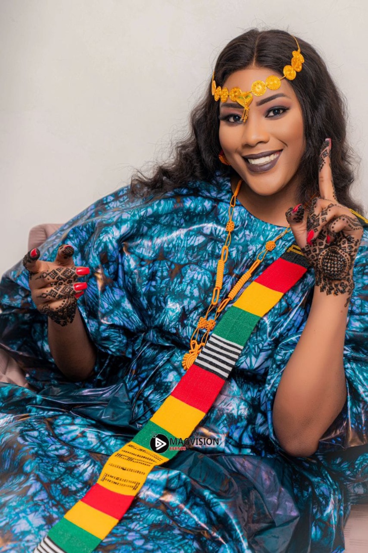 Photos / Carnet blanc : Alias Tah, la nouvelle charmante et belle femme de Tahirou Sarr Photos / Carnet blanc : Alias Tah, la nouvelle charmante et belle femme de Tahirou Sarr