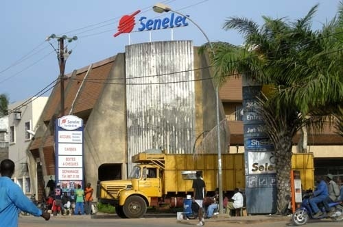 Audio - Ouakam : La caissière d'une société d'assurance détourne l'argent des factures de la Senelec
