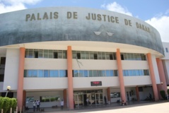 Corruption, révélations de secrets professionnels et dénonciations calomnieuses: L’ex-DG adjoint de Carrefour Médical placé sous contrôle judiciaire