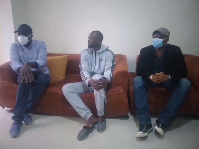 KHALIFA, SONKO, BARTHELEMY… Décidément, ils traînent tous des casseroles ! (Par Samuel Sarr) KHALIFA, SONKO, BARTHELEMY… Décidément, ils traînent tous des casseroles ! (Par Samuel Sarr)