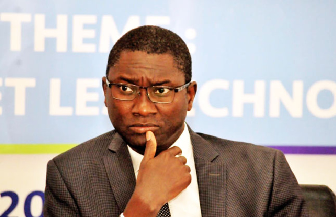 La Var De Tribune : Quand Ismaël Madior Fall fermait la porte au 3ème mandat La Var De Tribune : Quand Ismaël Madior Fall fermait la porte au 3ème mandat