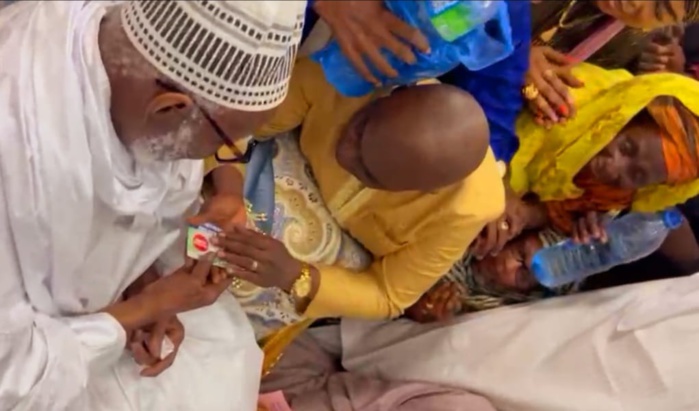 Serigne Mountakha Mbacké Bachir a reçu le président Abdoulaye Mamadou Guissé le leader du parti politique Fulla ak Fayda ex membre de Yewwi Askan wi
