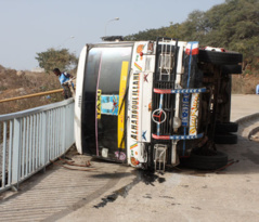Audio - Tambacounda : Un terrible accident fait au moins vingt victimes