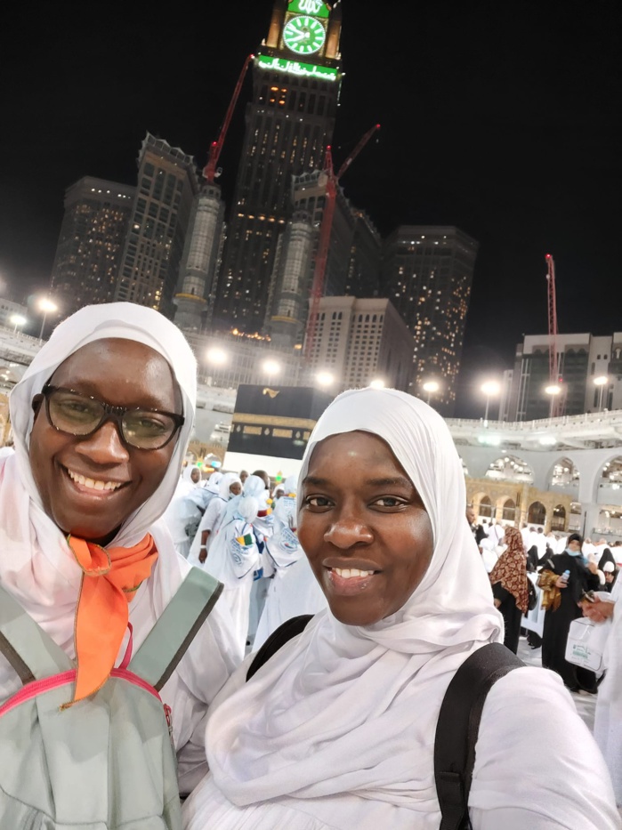 Hajj 2022: Hourèye Thiam en toute complicité avec les pèlerins (Photos)