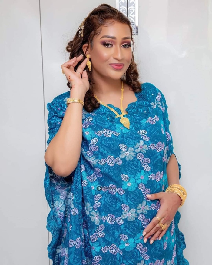 Baptême du bébé de Cheikh Bara Ndiaye: Admirez les tenues de sa ravissante femme (Photos)