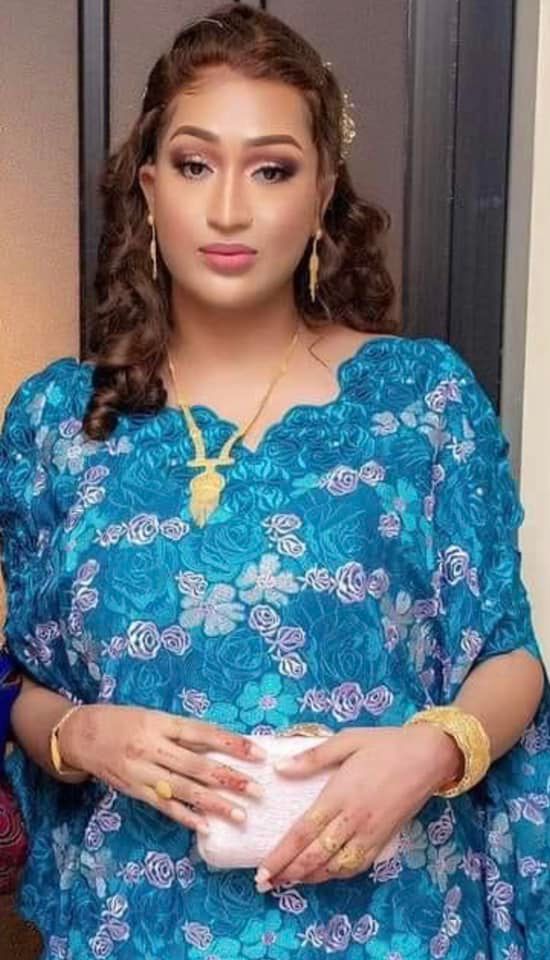 Baptême du bébé de Cheikh Bara Ndiaye: Admirez les tenues de sa ravissante femme (Photos)