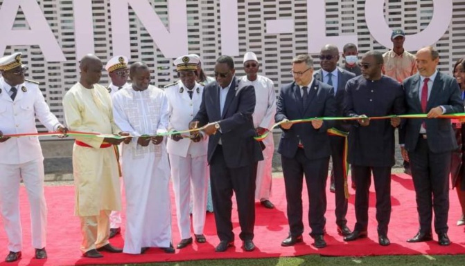 Inauguration de l’Aéroport de Saint-Louis : Macky Sall loue les qualités du parrain, Ousmane Masseck Ndiaye