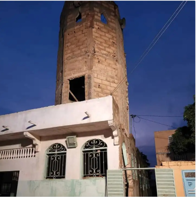 Thiès / Premières pluies : Un maître coranique et sa fille meurent après l'effondrement du minaret