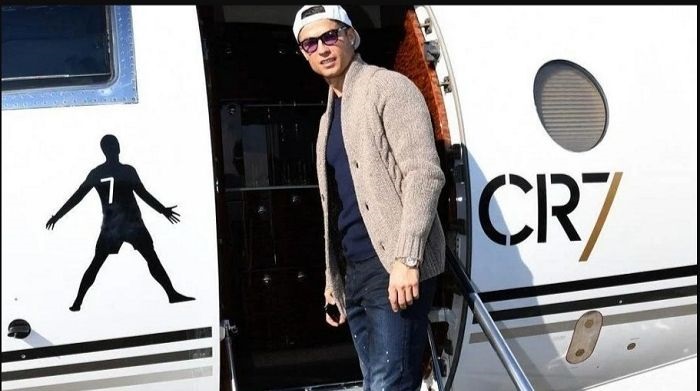 Avez-vous 20,5 millions $? Cristiano Ronaldo vend son jet car il est trop petit