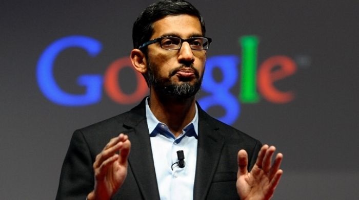 Il a grandi PAUVRE en Inde. Il est maintenant PDG de Google