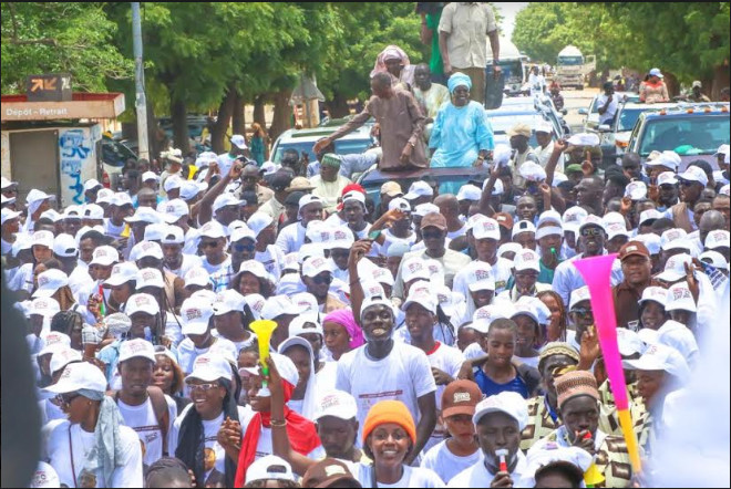 Législatives 2022 / Caravane Bby dans le Ndoucoumane : Kaffrine, l’extase ! Législatives 2022 / Caravane Bby dans le Ndoucoumane : Kaffrine, l’extase !
