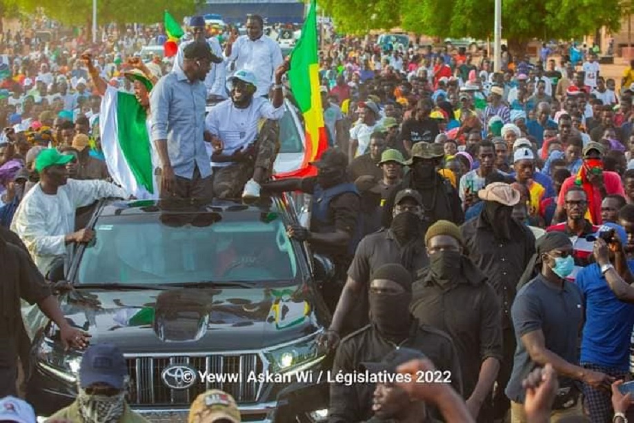 Leur inter-coalition mobilise fort à Touba-Mbacké : Déthié Fall, Khalifa Sall, Sonko, Serigne Bara Dolli…tous avec un large sourire