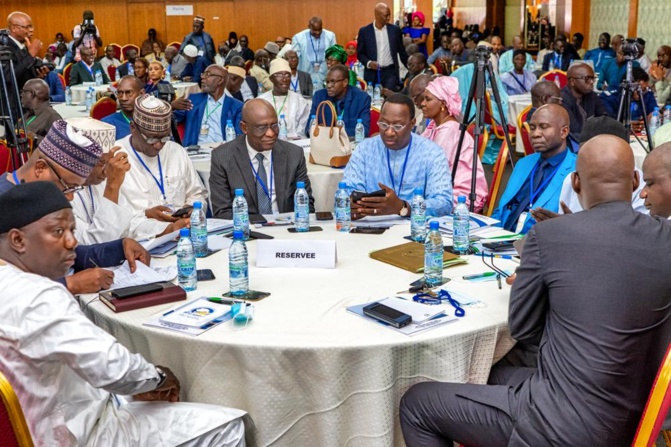 Forum des acteurs portuaires et du secteur privé : Le DG du Port Aboubacar Sédikh Beye en phase avec les acteurs