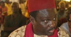 Mbeuleukhé : Aliou Dia pique une crise en plein meeting