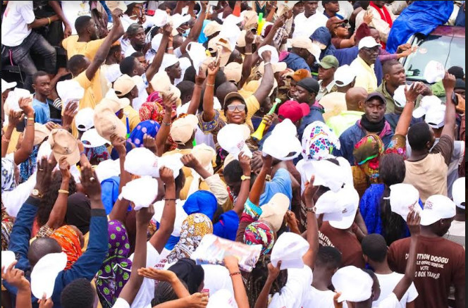 Elections Législatives 2022/ Persuadée que Kébémer restera dans le giron de Bby : Mimi loue le courage et la dignité des Cayoriens Elections Législatives 2022/ Persuadée que Kébémer restera dans le giron de Bby : Mimi loue le courage et la dignité des Cayoriens