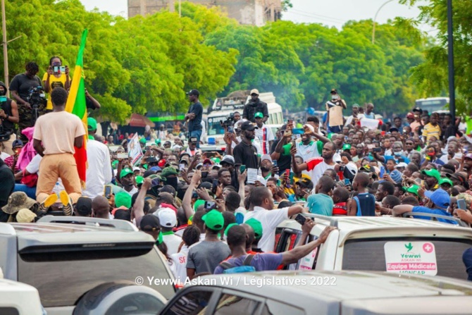 Yewwi Askan Wi à Diamnadio, Bargny et Rufisque : Des prières sollicitées pour « gagner et dire non à un 3e mandat de Macky, sans un seul mort » Yewwi Askan Wi à Diamnadio, Bargny et Rufisque : Des prières sollicitées pour « gagner et dire non à un 3e mandat de Macky, sans un seul mort »