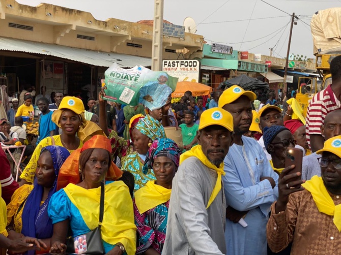 J12 - Tournée nationale de la Grande Coalition Wallu Sénégal. : Dahra Jolof - Linguère – Barkédji à bras ouverts
