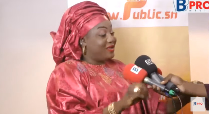 (Vidéo) Aïssatou Diop Fall crée sa propre maison de presse. Va-t-elle quitter la Tfm ?