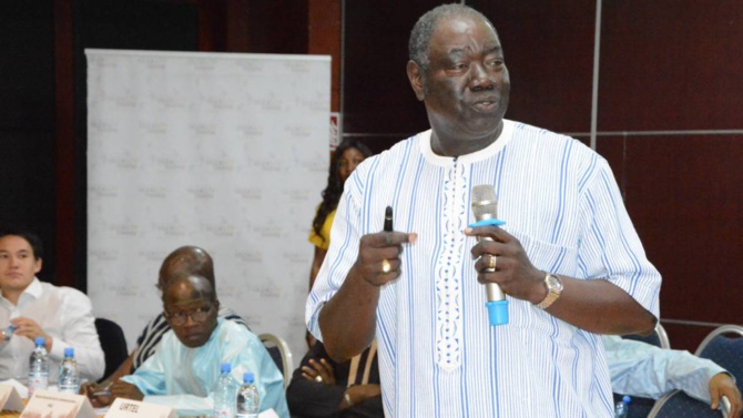Martin Faye dénonce la sortie de Racine Talla, qui avait appelé en pleine émission, pour recadrer Seynabou Diop et Ibrahima Diédhiou…