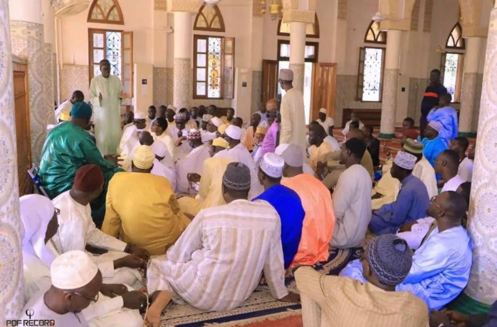 Carnet blanc: Sokhna Kantome Sy, fille de Serigne Babacar Sy Mansour devient Mme Sall (Photos) Carnet blanc: Sokhna Kantome Sy, fille de Serigne Babacar Sy Mansour devient Mme Sall (Photos)