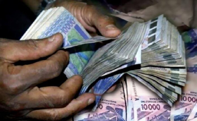 Deux millions cent mille FCfa encaissés : Souleymane Guèye, le gérant d’une agence de voyage, fournit quatre faux billets d’avion à son client