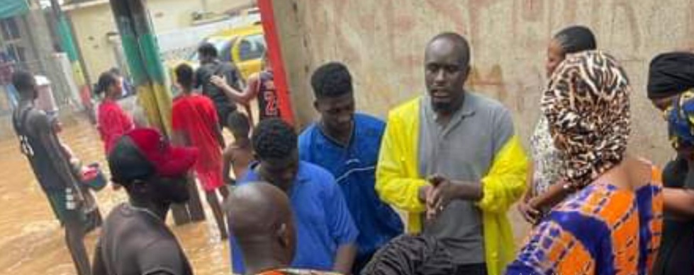 Images et Remerciements : Le plus jeune député du peuple, Borom Grand Yoff Serigne Abo, au secours des sinistrés