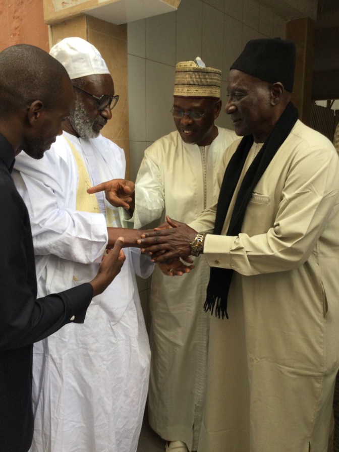 Fin de la première phase de leur tournée nationale auprès des chefs religieux : Wallu Sénégal chez Thierno Madani Tall, Khalife Général de la famille Omarienne.