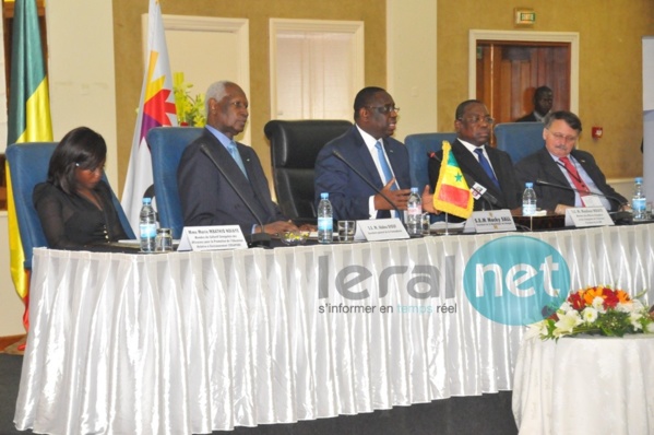 Photos - Abdou Diouf et Macky Sall co-président la 9ème conférence internationale de la Francophonie