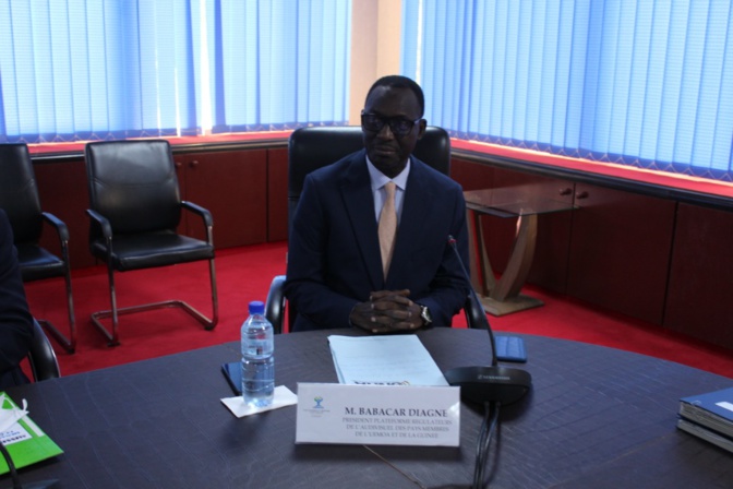 Collaboration entre l’UEMOA et la Plateforme des Régulateurs de l’audiovisuel de ses Pays Membres et la Guinée : un protocole signé