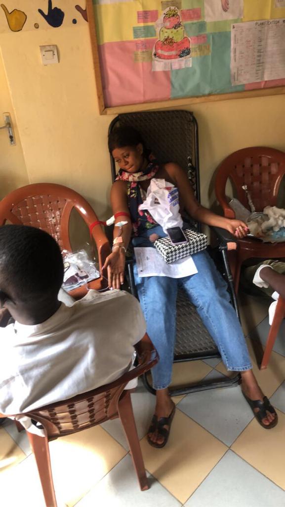 Photos/ Don de sang à Ouest-Foire: Des Humanitaires sanitaires offrent avec générosité des poches de sang au Cnts