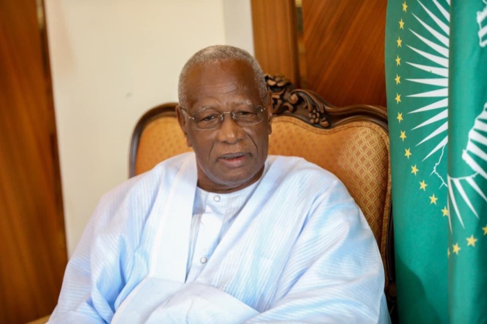 Représentant spécial des Nations unies: Le Pr Abdoulaye Bathily tend la main à Macky Sall, qui l'a reçu ce mercredi Représentant spécial des Nations unies: Le Pr Abdoulaye Bathily tend la main à Macky Sall, qui l'a reçu ce mercredi