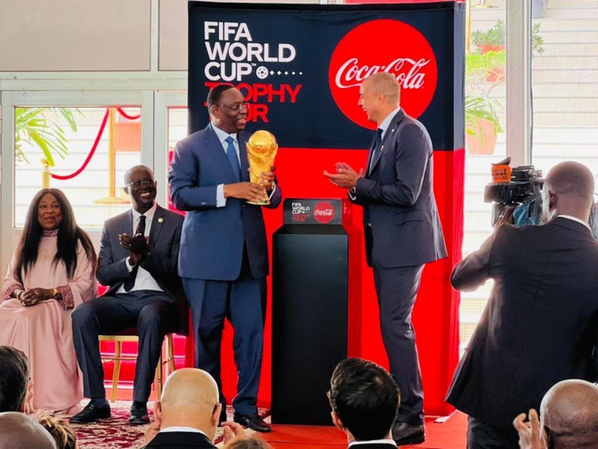 Macky Sall au trophée de la coupe du monde: "Quant à toi dame coupe, le Sénégal, par ma voix, te déclare sa flamme"