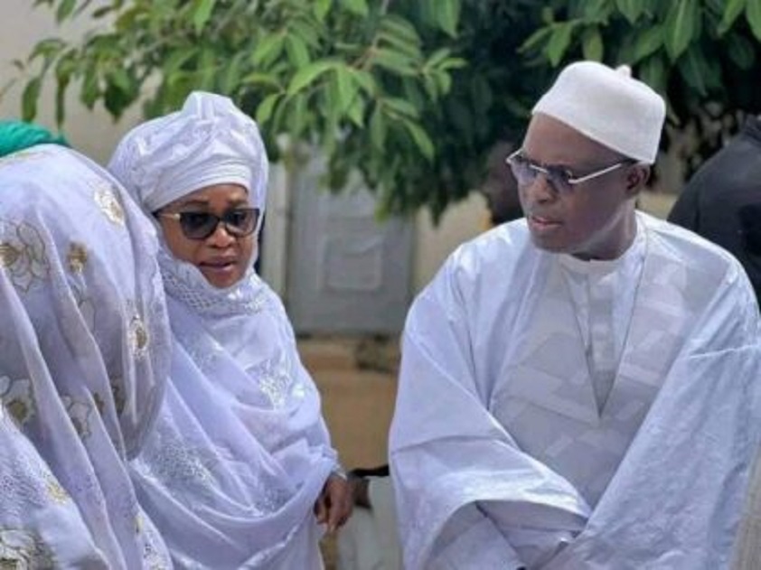 Magal Touba 2022 : Ousmane Sonko et leaders de la coalition Yewwi Askan wi dans la ville sainte Magal Touba 2022 : Ousmane Sonko et leaders de la coalition Yewwi Askan wi dans la ville sainte