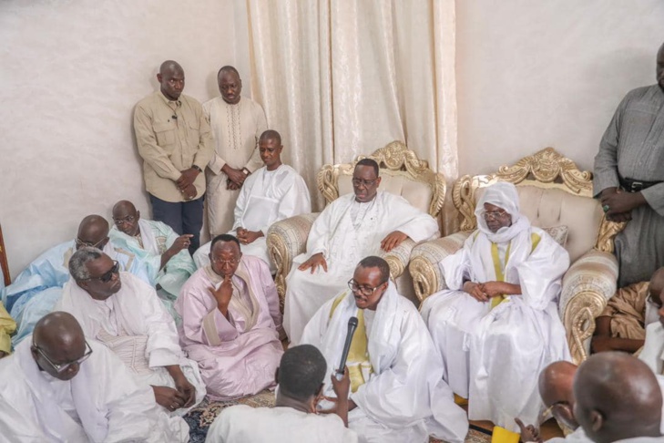Visite en prélude au Magal de Touba : le Chef de l’Etat Macky Sall réitère son engagement à accompagner Serigne Mountakha dans sa mission Visite en prélude au Magal de Touba : le Chef de l’Etat Macky Sall réitère son engagement à accompagner Serigne Mountakha dans sa mission