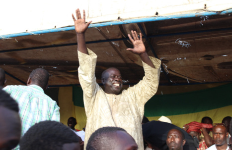 Forte Mobilisation au meeting du Ministre Oumar Gueye de la coalition Benno Bokk Yakaar ( Images )