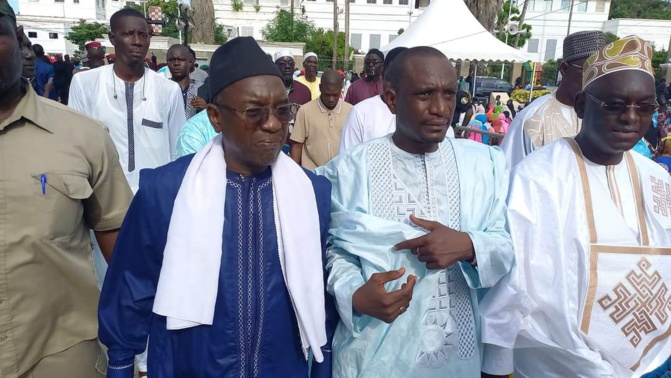 Magal Touba 2022: Échange téléphonique entre le Khalife général des Mourides et Me Abdoulaye Wade... Magal Touba 2022: Échange téléphonique entre le Khalife général des Mourides et Me Abdoulaye Wade...