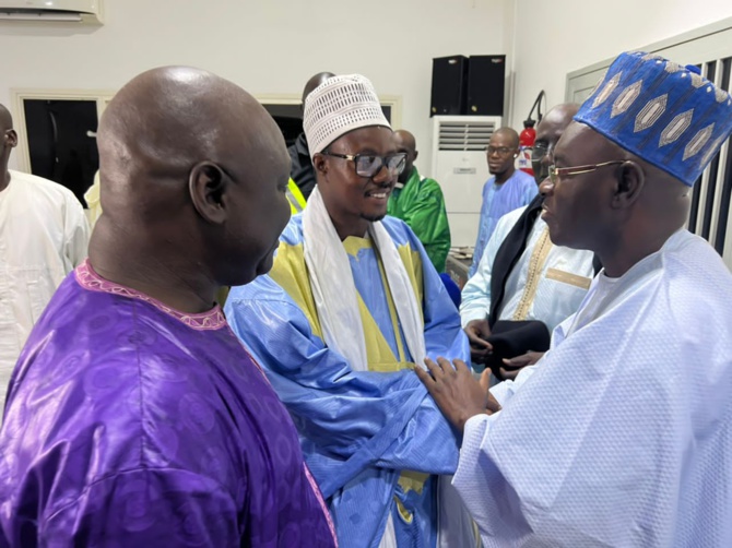 Magal Touba 2022: Échange téléphonique entre le Khalife général des Mourides et Me Abdoulaye Wade... Magal Touba 2022: Échange téléphonique entre le Khalife général des Mourides et Me Abdoulaye Wade...