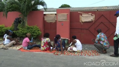 Gabon : Il escroque 34 millions à une jeune dame, ils assiègent sa maison