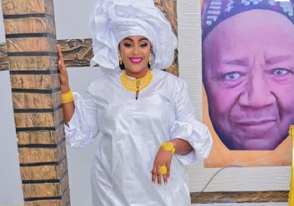 Magal 2022: L'actrice Adja à Touba (Photos)