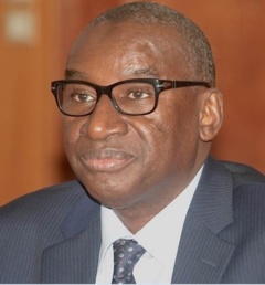  Froissé par la France, le ministre Sidiki Kaba peste