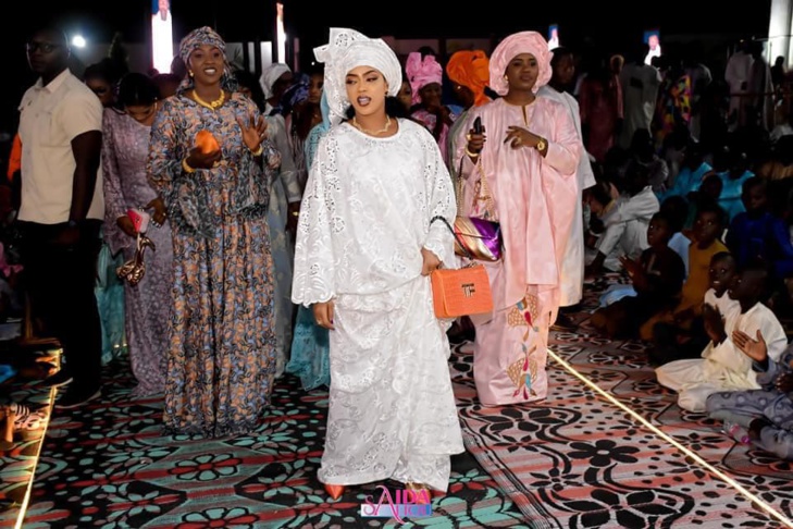 Photos / Lendemain du Magal 2022: Ziar de Sokhna Bator Saliou et de Sokhna Adja Saliou auprès de Sokhna Aida Saliou