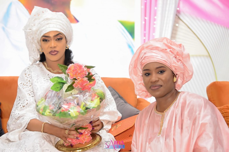 Photos / Lendemain du Magal 2022: Ziar de Sokhna Bator Saliou et de Sokhna Adja Saliou auprès de Sokhna Aida Saliou
