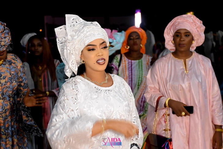 Photos / Lendemain du Magal 2022: Ziar de Sokhna Bator Saliou et de Sokhna Adja Saliou auprès de Sokhna Aida Saliou