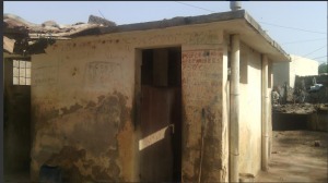 Images-Thiès : « la construction des toilettes n’a pas coûté 14 millions francs CFA »