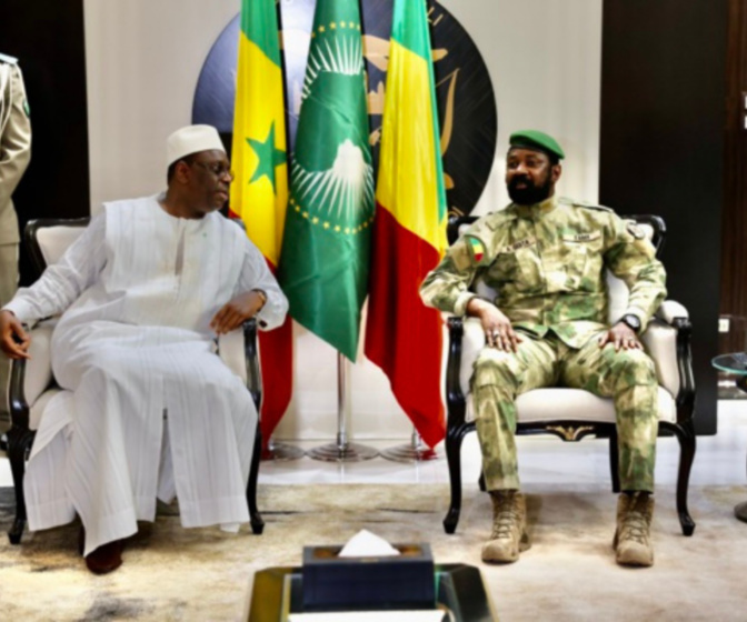 Soldats ivoiriens détenus au Mali : Macky Sall et la CEDEAO annoncés en médiateurs à Bamako mardi prochain Soldats ivoiriens détenus au Mali : Macky Sall et la CEDEAO annoncés en médiateurs à Bamako mardi prochain