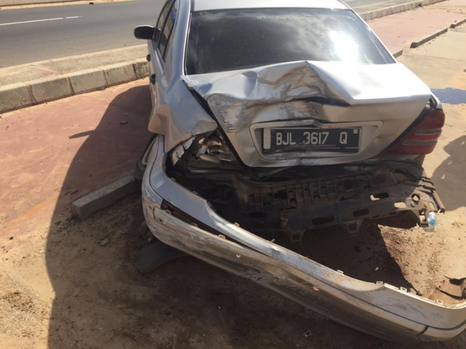 Le chanteur "Thiat bou ngoyane" et sa femme, victimes d'un accident (Photos)