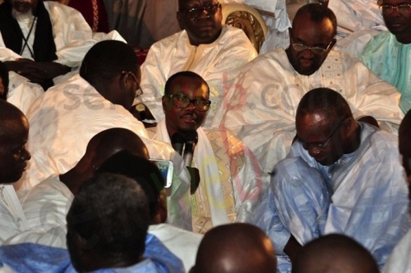 Suite à l'incendie de ses domiciles: Moustapha Cissé Lô reçu par le Khalife général des mourides