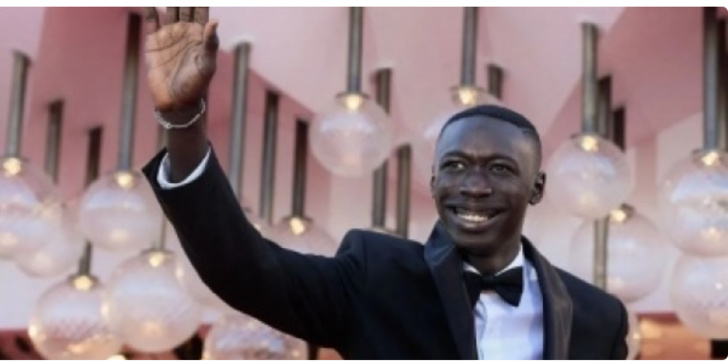 Coupe du Monde Qatar 2022 : Khaby Lame, l’influenceur sénégalais, signe le jackpot à 450 mille dollars avec Qatar National Bank